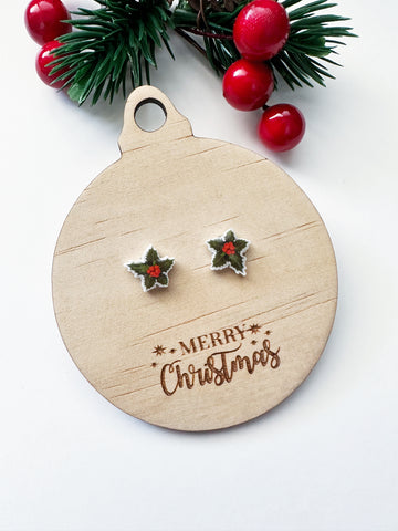 Zoodles Holly Studs on Timber Bauble Board