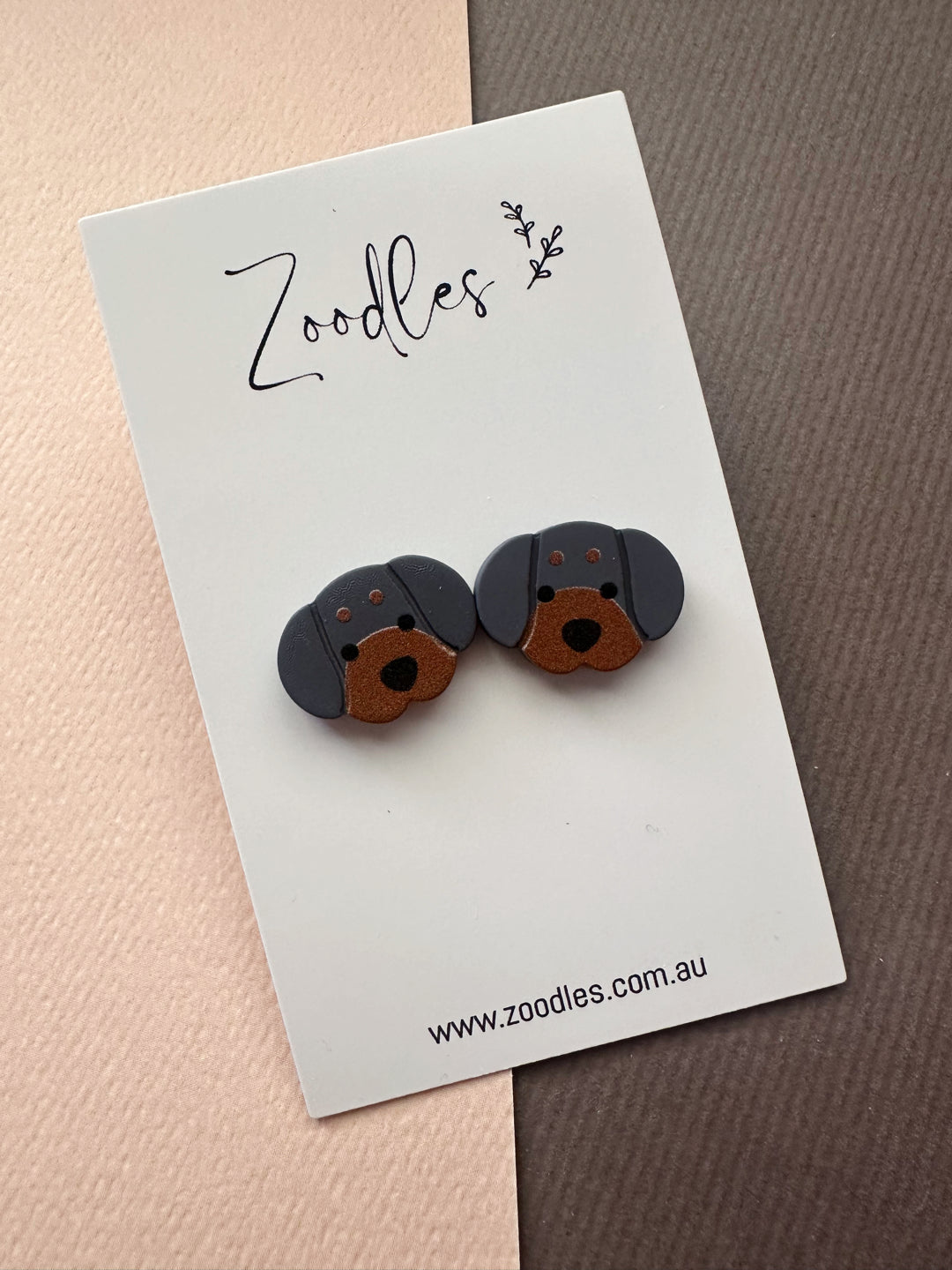 Zoodles Statement Studs - Black & Brown Puppy Dog