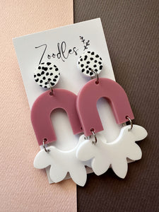 Zoodles Acrylic Statement Dangles - Dusty Rose & White Arch Spot