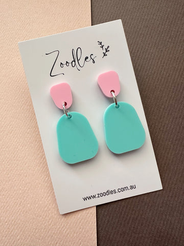 Zoodles Acrylic Dangles - Pink & Mint Pebbles