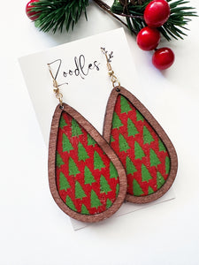 Zoodles Teardrop Hook Dangles - Christmas Tree