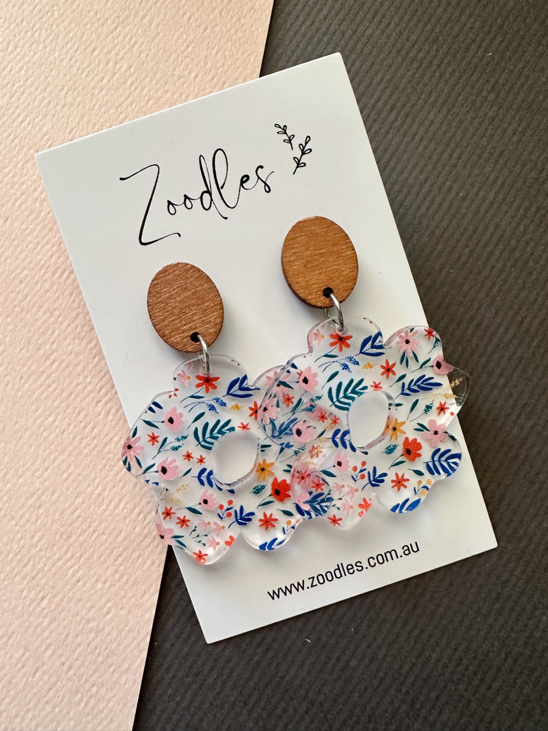 Zoodles Acrylic Dangles - Blue Petals