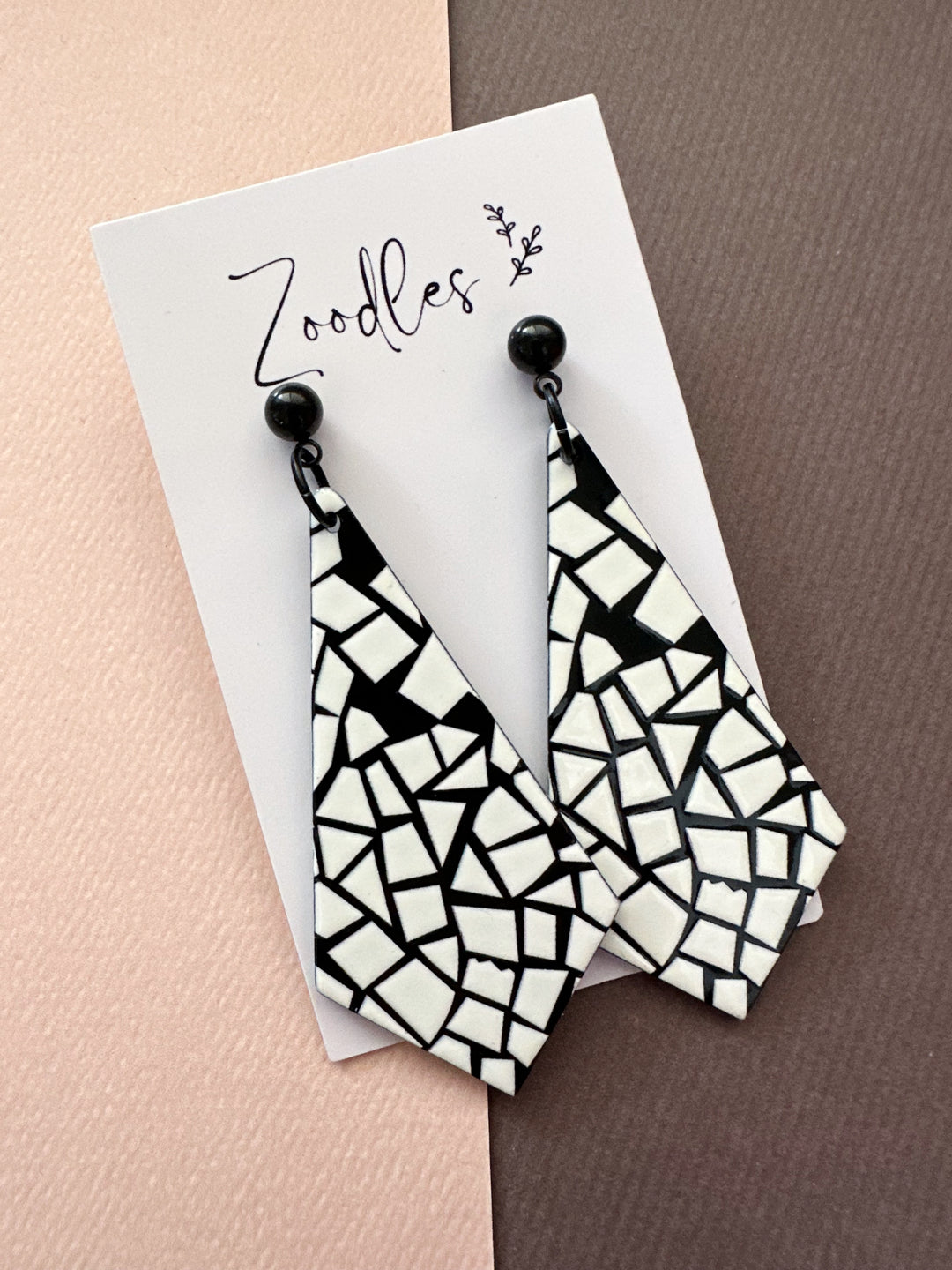 Zoodles Acrylic Dangles - Long Monochrome Aztec