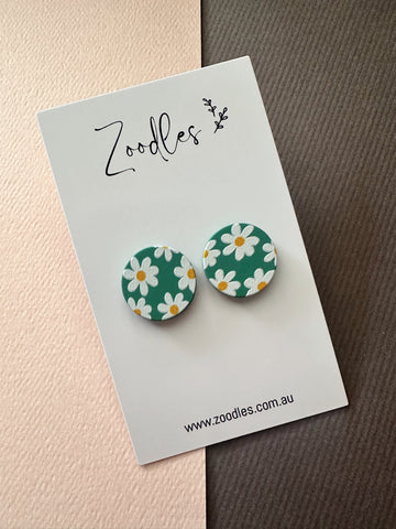 Zoodles Studs - Green Daisies