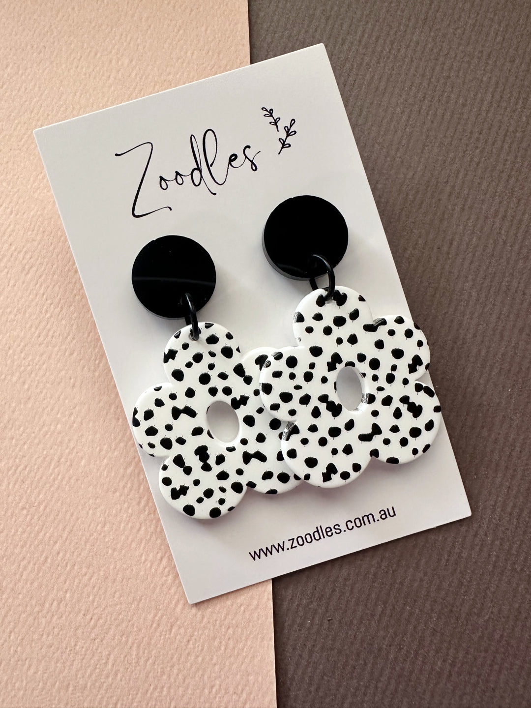 Zoodles Dangles - Monochrome Flowers