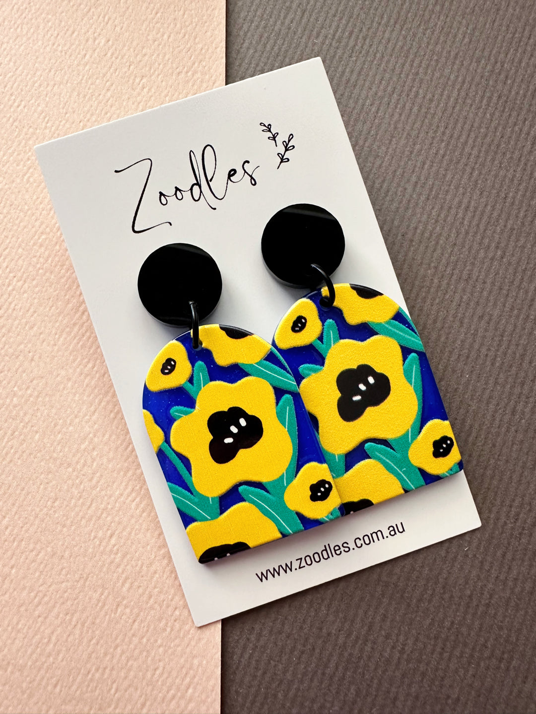 Zoodles Acrylic Dangles - Bold Flowers