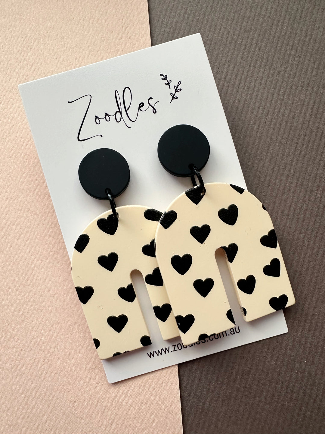 Zoodles Dangles - Love Heart Arches