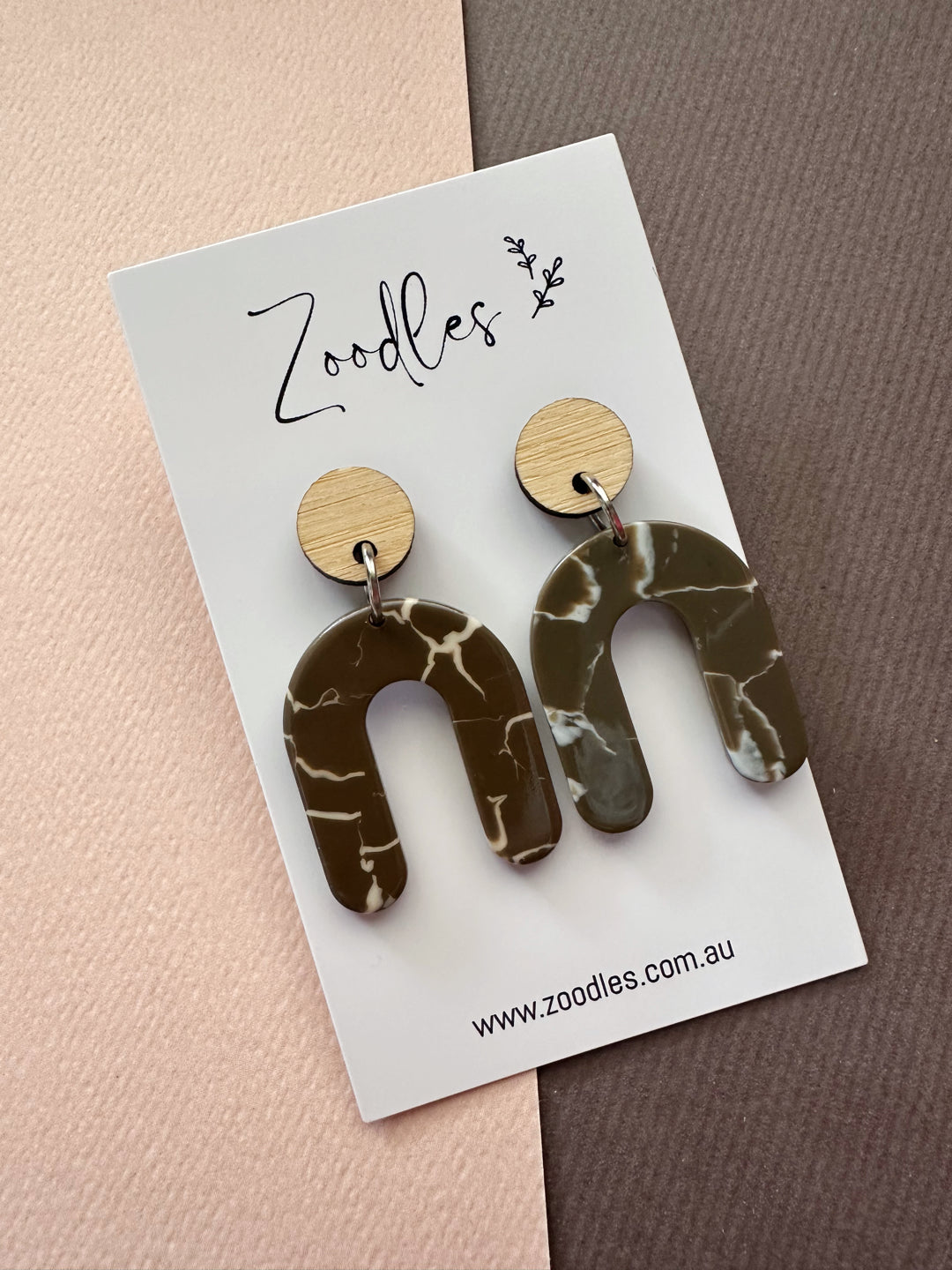 Zoodles Acrylic Dangles - Earthy Arches