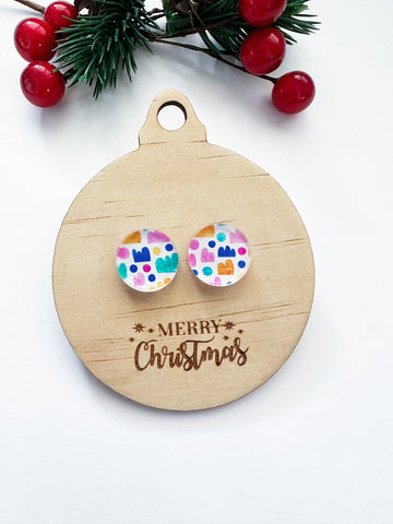 Zoodles Acrylic Studs on Timber Bauble Board